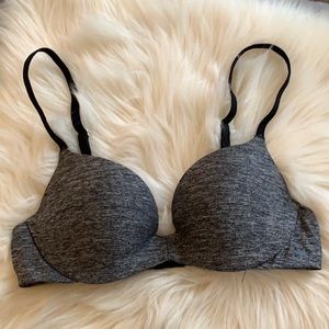 Victoria’s Secret Wear Everywhere Push-up bra